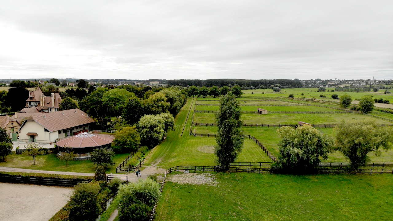 Installations récentes pour le confort des chevaux - Domaine de la Brousse